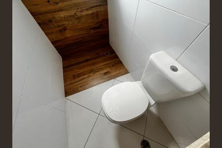 Casa à venda com 185m², 3 quartos e 4 vagasBanheiro da Suíte 3