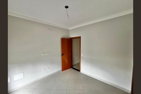 Casa à venda com 185m², 3 quartos e 4 vagasSuíte 1