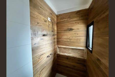 Casa à venda com 185m², 3 quartos e 4 vagasBanheiro da Suíte 1