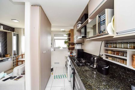 Apartamento à venda com 64m², 2 quartos e 1 vaga Apartamento à venda com 64m², 2 quartos e 1 vagaCozinha e Área de Serviço