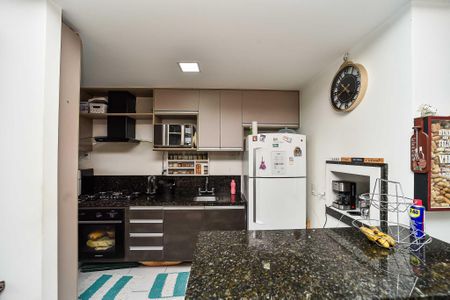 Apartamento à venda com 64m², 2 quartos e 1 vaga Apartamento à venda com 64m², 2 quartos e 1 vagaCozinha e Área de Serviço