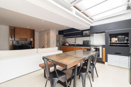 Apartamento para alugar com 100m², 2 quartos e 1 vaga Apartamento para alugar com 100m², 2 quartos e 1 vagaSala de Jantar