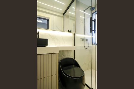 Apartamento à venda com 80m², 2 quartos e 2 vagasBanheiro social