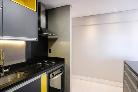Apartamento à venda com 80m², 2 quartos e 2 vagasCozinha