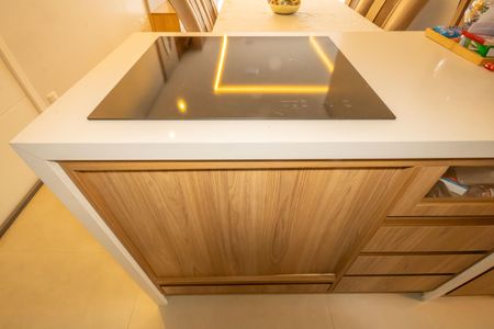 Apartamento à venda com 85m², 2 quartos e 2 vagasCozinha e Área de Serviço