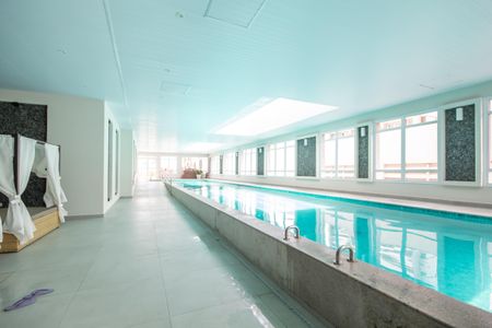 Apartamento à venda com 85m², 2 quartos e 2 vagasÁrea comum - Piscina