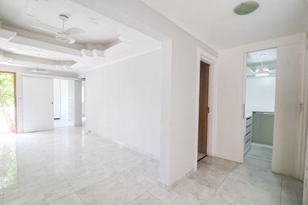 Sala de casa de condomínio à venda com 4 quartos, 90m² em Jardim São Francisco, Indaiatuba