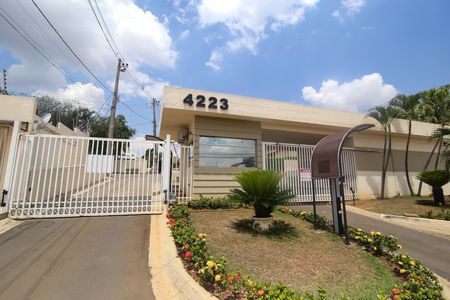 Fachada de casa de condomínio à venda com 4 quartos, 90m² em Jardim São Francisco, Indaiatuba