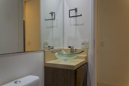 Apartamento para alugar com 65m², 3 quartos e 2 vagasBanheiro Social