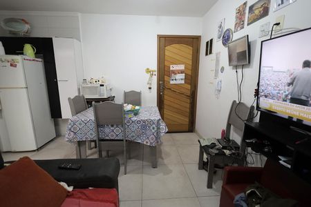 Sala de apartamento à venda com 2 quartos, 52m² em Jardim Ana Maria, Santo André