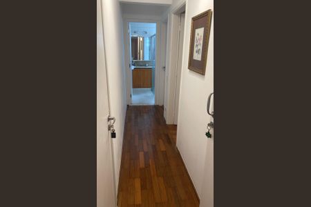 Apartamento à venda com 128m², 3 quartos e 1 vagaCorredor