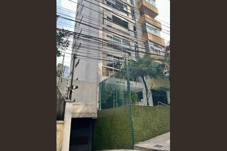 Apartamento à venda com 128m², 3 quartos e 1 vagaFachada