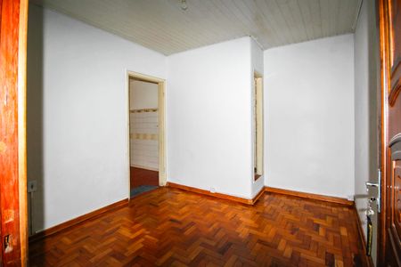 Sala de casa para alugar com 1 quarto, 50m² em Vila Serralheiro, São Paulo
