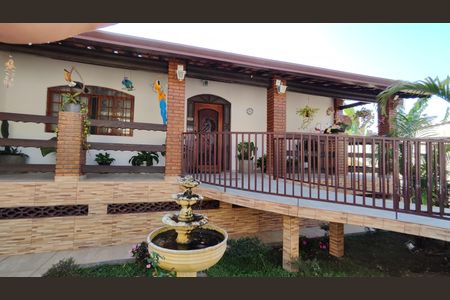 Casa para alugar com 400m², 4 quartos e 4 vagas Casa para alugar com 400m², 4 quartos e 4 vagasQuintal