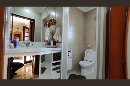 Casa para alugar com 400m², 4 quartos e 4 vagas Casa para alugar com 400m², 4 quartos e 4 vagasBanheiro da Suíte