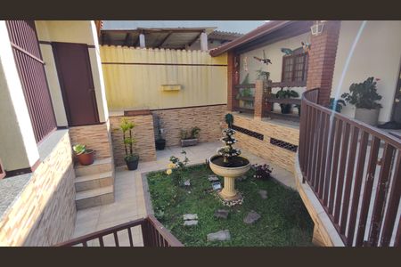 Casa para alugar com 400m², 4 quartos e 4 vagas Casa para alugar com 400m², 4 quartos e 4 vagasQuintal