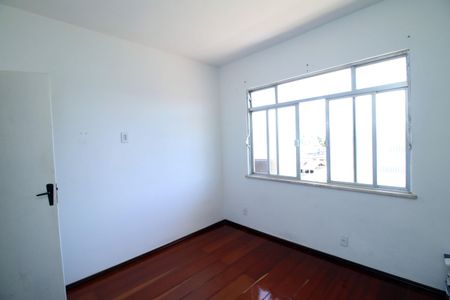 Quarto 1 de apartamento para alugar com 2 quartos, 93m² em Brás de Pina, Rio de Janeiro