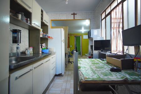 Cozinha de casa para alugar com 1 quarto, 52m² em Santa Rosa de Lima, Porto Alegre