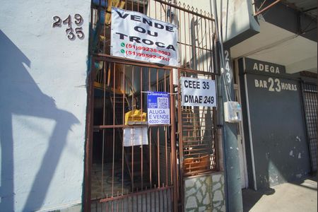 Casa à venda com 52m², 1 quarto e 1 vagaFachada