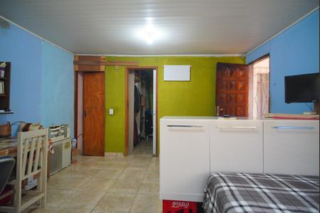 Sala de casa para alugar com 1 quarto, 52m² em Santa Rosa de Lima, Porto Alegre
