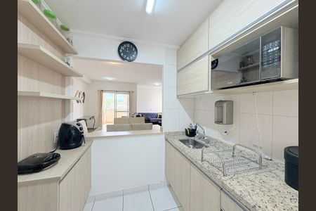 Apartamento à venda com 80m², 2 quartos e 2 vagasCozinha