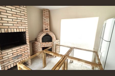 Apartamento à venda com 80m², 2 quartos e 2 vagasÁrea comum - Churrasqueira