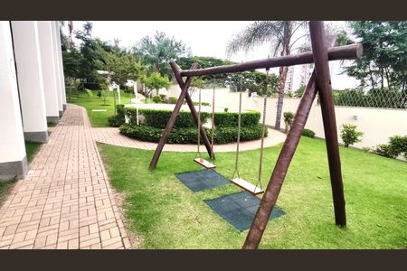 Apartamento à venda com 80m², 2 quartos e 2 vagasÁrea comum - Playground