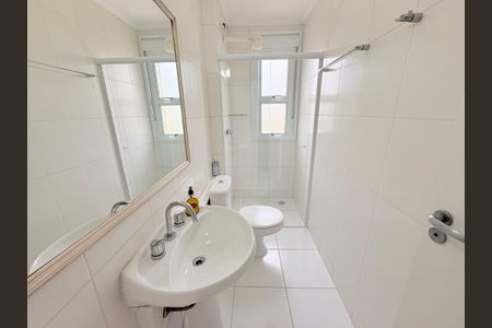 Apartamento à venda com 80m², 2 quartos e 2 vagasBanheiro Social