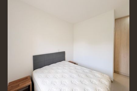 Apartamento à venda com 80m², 2 quartos e 2 vagasSuíte