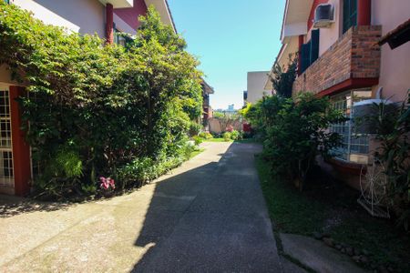 Casa de condomínio à venda com 133m², 3 quartos e 2 vagas Casa de condomínio à venda com 133m², 3 quartos e 2 vagasÁrea comum