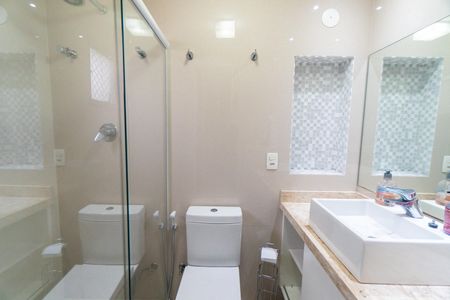 Apartamento para alugar com 105m², 3 quartos e 2 vagasBanheiro da Suíte