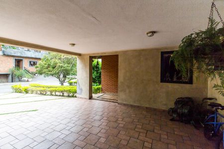 Casa de condomínio à venda com 413m², 3 quartos e 6 vagas Casa de condomínio à venda com 413m², 3 quartos e 6 vagasGaragem