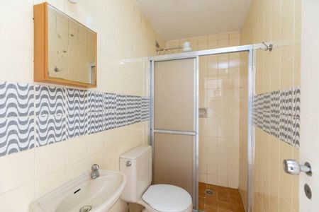 Banheiro de kitnet/studio à venda com 1 quarto, 34m² em Santa Cecilia, São Paulo