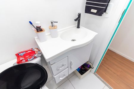 Apartamento para alugar com 40m², 2 quartos e sem vaga Apartamento para alugar com 40m², 2 quartos e sem vagaBanheiro