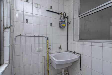 Apartamento para alugar com 55m², 2 quartos e 1 vagaÁrea de Serviço