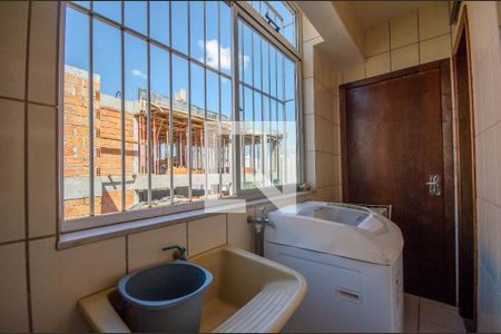 Apartamento à venda com 86m², 3 quartos e 2 vagasLavanderia