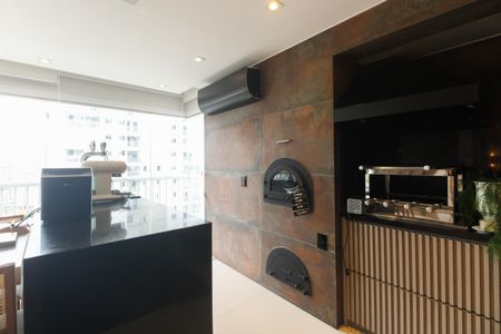 Apartamento à venda com 164m², 3 quartos e 3 vagasVaranda da Sala