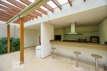 Apartamento à venda com 164m², 3 quartos e 3 vagasCondomínio - Churrasqueira