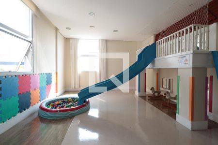 Apartamento à venda com 164m², 3 quartos e 3 vagasCondomínio - Brinquedoteca