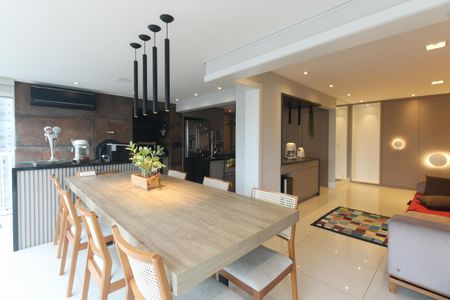 Apartamento à venda com 164m², 3 quartos e 3 vagasVaranda da Sala