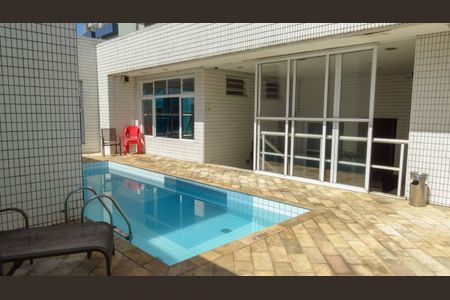 Apartamento à venda com 37m², 1 quarto e 1 vaga Apartamento à venda com 37m², 1 quarto e 1 vagaÁrea comum - Piscina