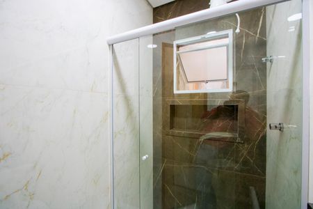 Apartamento à venda com 100m², 2 quartos e 1 vagaBanheiro social