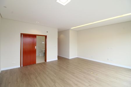 Casa de condomínio para alugar com 280m², 4 quartos e 4 vagasSuíte 3