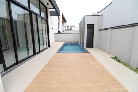 Casa de condomínio para alugar com 280m², 4 quartos e 4 vagasÁrea comum - Piscina