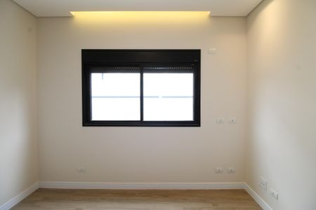 Casa de condomínio para alugar com 280m², 4 quartos e 4 vagasSuíte 2