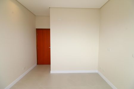 Casa de condomínio para alugar com 280m², 4 quartos e 4 vagasQuarto