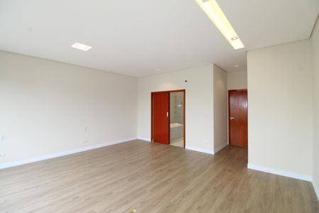 Casa de condomínio para alugar com 280m², 4 quartos e 4 vagasSuíte 3