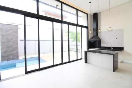 Casa de condomínio para alugar com 280m², 4 quartos e 4 vagasVaranda Gourmet