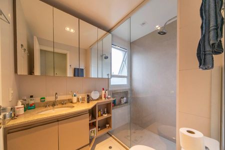 Apartamento à venda com 128m², 4 quartos e 2 vagasBanheiro da Suíte 1