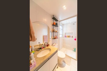 Apartamento à venda com 128m², 4 quartos e 2 vagasBanheiro da Suíte 3